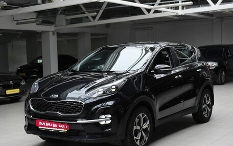 KIA Sportage IV рестайлинг, 2020 год, 1 900 000 рублей, 3 фотография