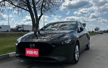Mazda 3, 2021 год, 1 600 000 рублей, 7 фотография