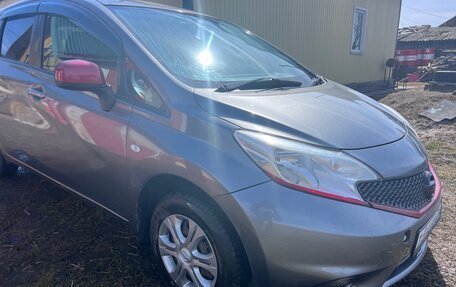 Nissan Note II рестайлинг, 2013 год, 600 000 рублей, 2 фотография