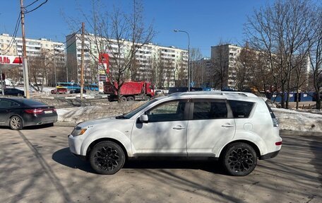 Mitsubishi Outlander III рестайлинг 3, 2005 год, 650 000 рублей, 4 фотография