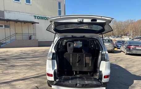 Mitsubishi Outlander III рестайлинг 3, 2005 год, 650 000 рублей, 8 фотография