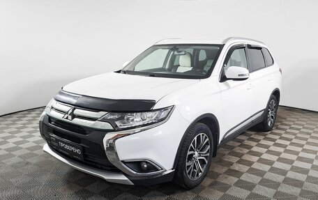 Mitsubishi Outlander III рестайлинг 3, 2017 год, 1 760 000 рублей, 1 фотография