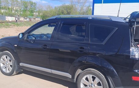 Mitsubishi Outlander III рестайлинг 3, 2008 год, 975 000 рублей, 5 фотография