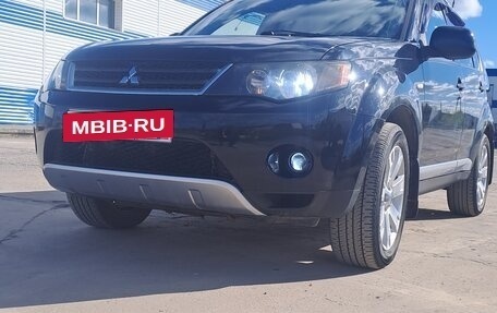 Mitsubishi Outlander III рестайлинг 3, 2008 год, 975 000 рублей, 14 фотография