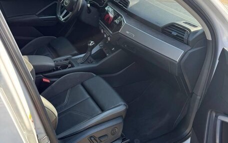 Audi Q3, 2022 год, 2 650 000 рублей, 6 фотография