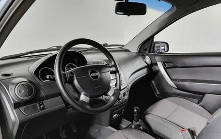 Chevrolet Aveo III, 2011 год, 500 000 рублей, 20 фотография