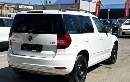 Skoda Yeti I рестайлинг, 2017 год, 1 380 000 рублей, 7 фотография