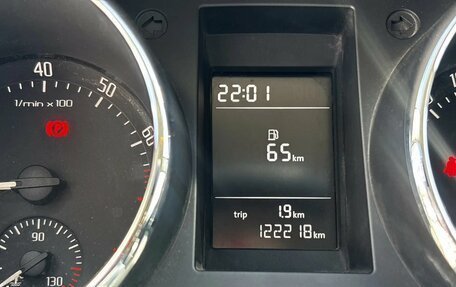Skoda Yeti I рестайлинг, 2017 год, 1 380 000 рублей, 13 фотография