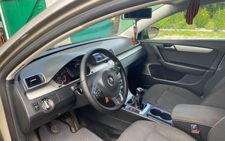 Volkswagen Passat B7, 2012 год, 1 100 000 рублей, 2 фотография