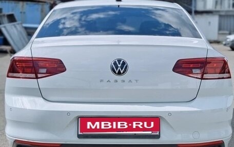Volkswagen Passat B8 рестайлинг, 2021 год, 3 100 000 рублей, 5 фотография