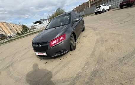 Chevrolet Cruze II, 2011 год, 700 000 рублей, 5 фотография