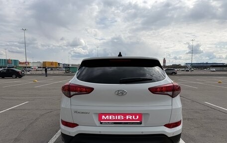 Hyundai Tucson III, 2016 год, 1 850 000 рублей, 6 фотография