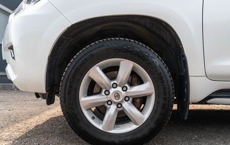 Toyota Land Cruiser Prado 150 рестайлинг 2, 2018 год, 4 800 000 рублей, 7 фотография