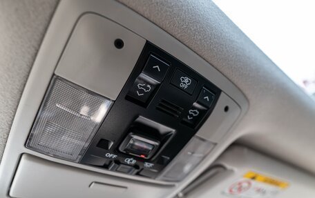 Toyota Land Cruiser Prado 150 рестайлинг 2, 2018 год, 4 800 000 рублей, 20 фотография
