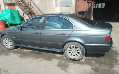 BMW 5 серия, 2001 год, 420 000 рублей, 2 фотография