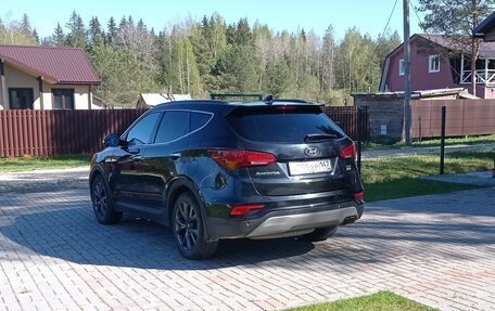 Hyundai Santa Fe III рестайлинг, 2018 год, 1 820 000 рублей, 4 фотография