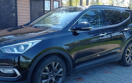 Hyundai Santa Fe III рестайлинг, 2018 год, 1 820 000 рублей, 2 фотография