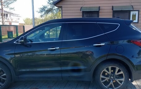 Hyundai Santa Fe III рестайлинг, 2018 год, 1 820 000 рублей, 3 фотография