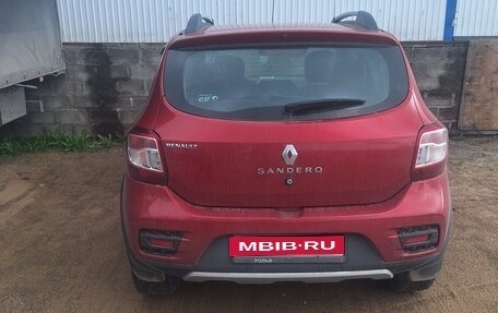 Renault Sandero II рестайлинг, 2016 год, 800 000 рублей, 1 фотография