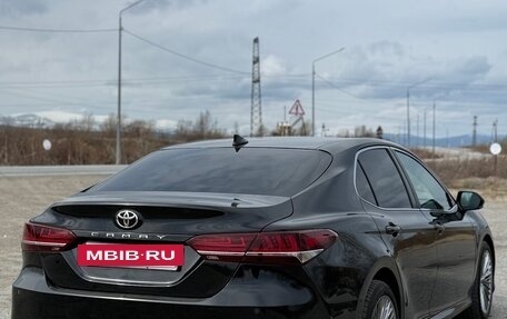 Toyota Camry, 2019 год, 2 670 000 рублей, 3 фотография