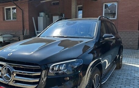 Mercedes-Benz GLS, 2024 год, 16 800 000 рублей, 2 фотография