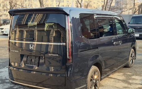 Honda Stepwgn, 2023 год, 2 410 000 рублей, 6 фотография