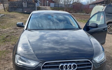 Audi A4, 2013 год, 1 215 000 рублей, 2 фотография