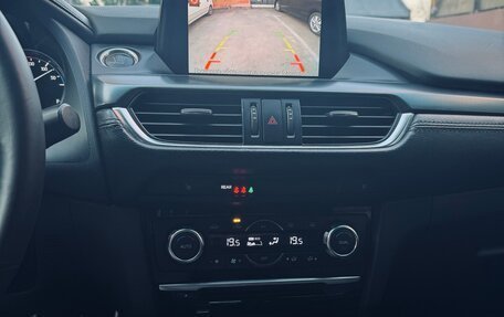 Mazda 6, 2017 год, 1 650 000 рублей, 14 фотография