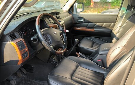 Nissan Patrol, 2008 год, 1 900 000 рублей, 7 фотография
