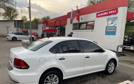 Volkswagen Polo VI (EU Market), 2015 год, 400 000 рублей, 5 фотография