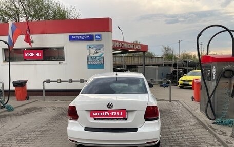 Volkswagen Polo VI (EU Market), 2015 год, 400 000 рублей, 4 фотография