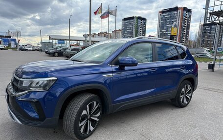 Volkswagen Taos, 2024 год, 2 250 000 рублей, 2 фотография