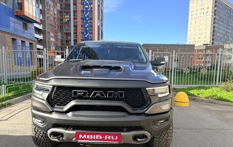 Rambler 1500, 2022 год, 15 000 000 рублей, 3 фотография
