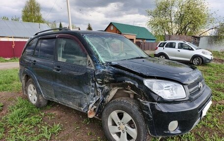 Toyota RAV4, 2004 год, 400 000 рублей, 2 фотография
