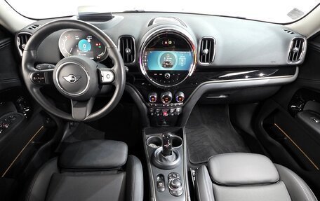 MINI Countryman II (F60), 2023 год, 2 150 000 рублей, 10 фотография