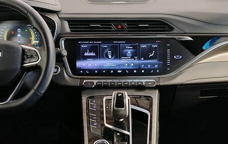 Geely Atlas, 2022 год, 2 089 000 рублей, 9 фотография