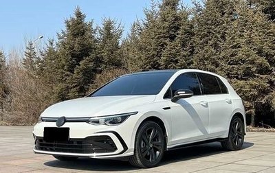 Volkswagen Golf VIII, 2022 год, 2 000 000 рублей, 1 фотография