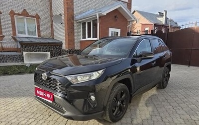 Toyota RAV4, 2021 год, 3 490 000 рублей, 1 фотография