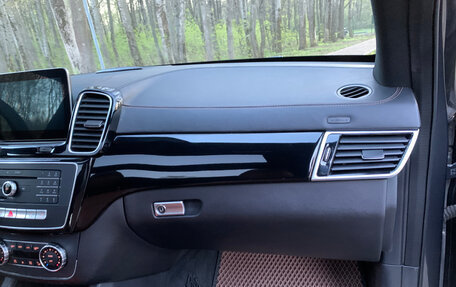 Mercedes-Benz GLS, 2016 год, 3 600 000 рублей, 32 фотография