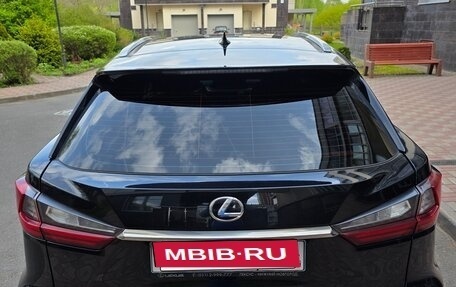 Lexus RX IV рестайлинг, 2017 год, 4 250 000 рублей, 9 фотография