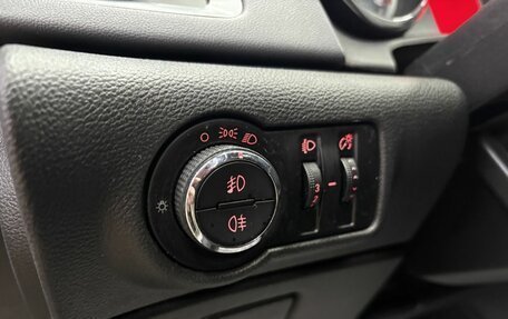 Opel Astra J, 2011 год, 899 900 рублей, 8 фотография