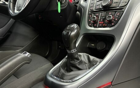 Opel Astra J, 2011 год, 899 900 рублей, 19 фотография