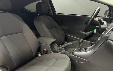 Opel Astra J, 2011 год, 899 900 рублей, 20 фотография