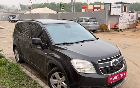 Chevrolet Orlando I, 2011 год, 950 000 рублей, 2 фотография