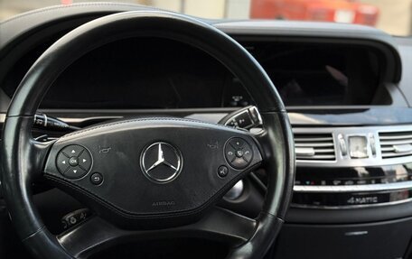 Mercedes-Benz S-Класс, 2011 год, 1 780 000 рублей, 10 фотография