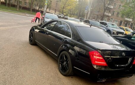 Mercedes-Benz S-Класс, 2011 год, 1 780 000 рублей, 24 фотография