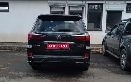 Lexus LX III, 2019 год, 10 000 000 рублей, 7 фотография