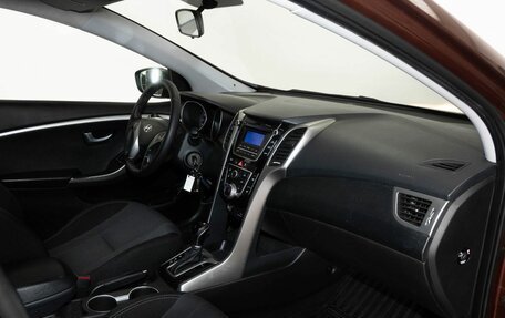 Hyundai i30 II рестайлинг, 2013 год, 933 000 рублей, 6 фотография