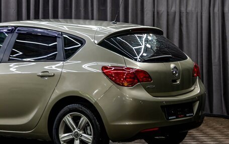 Opel Astra J, 2011 год, 695 000 рублей, 10 фотография