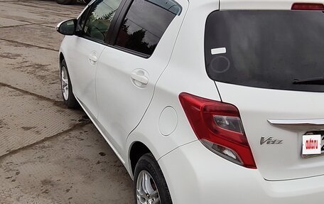 Toyota Vitz, 2016 год, 1 050 000 рублей, 6 фотография